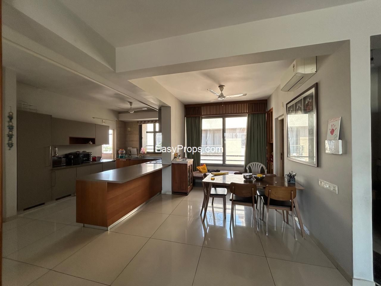 WhatsApp Image 2025-02-17 at 420250217175024799.jpeg